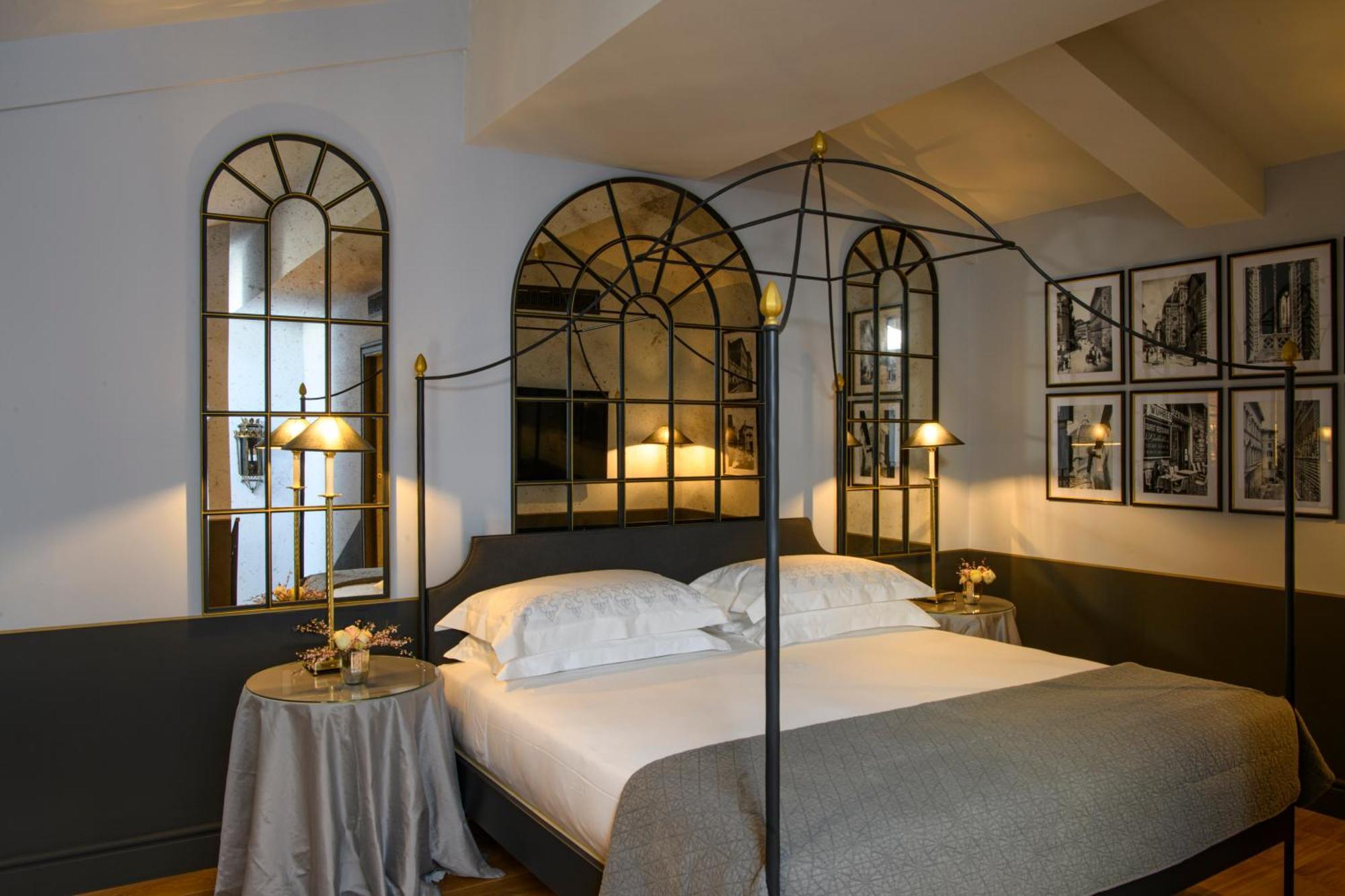 Helvetia&Bristol Firenze - Starhotels Collezione Экстерьер фото A room at the Hotel de Crillon